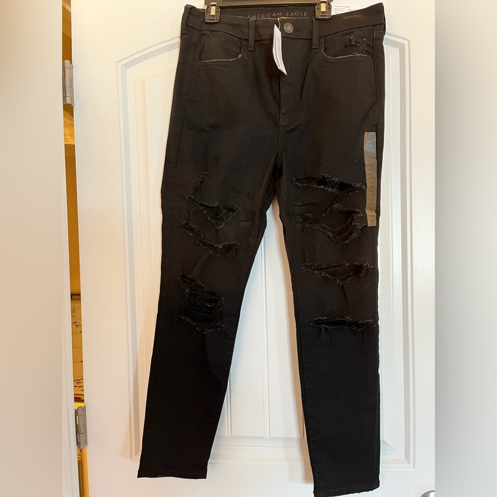 Black, distressed skinny jeans